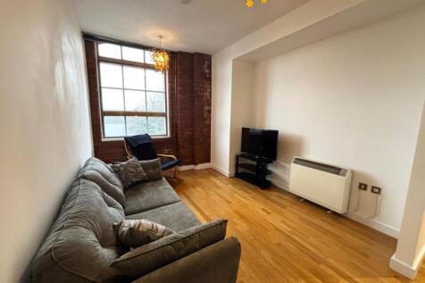 Beautiful One Bedroom Apartment in the City Cente