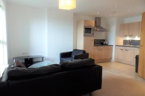 1 bedroom flat with SECURE PARKING