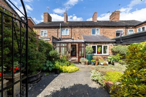 108HospitalStreet-16.jpg