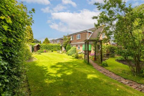 1MoorsfieldAvenue-7.jpg