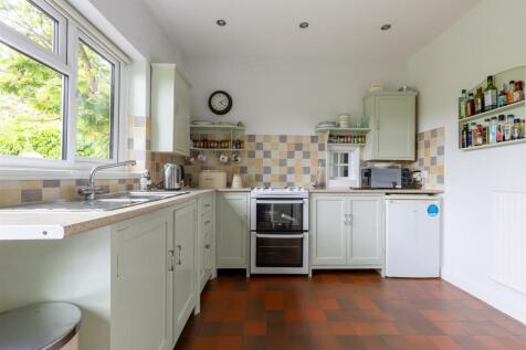 1MoorsfieldAve-6.jpg