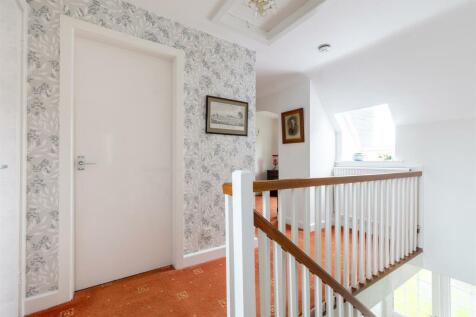 1MoorsfieldAve-13.jpg