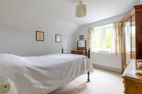 1MoorsfieldAve-16.jpg