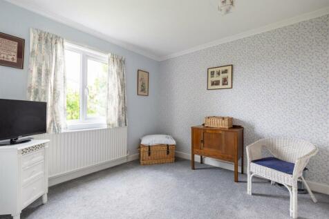 1MoorsfieldAve-18.jpg