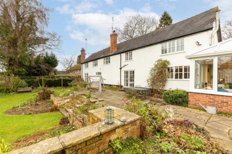 StabkeCottageExterior-3.jpg