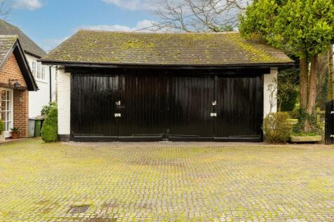 StabkeCottageExterior-10.jpg