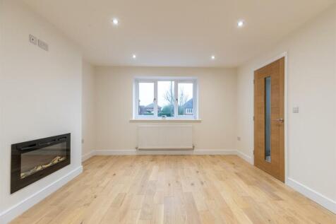 207ACreweRoad-4.jpg