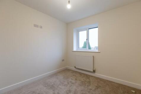 207ACreweRoad-14.jpg