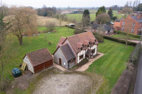 KennelsDrone-3.jpg