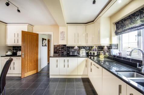 Kitchen 03.jpg