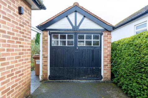 36PrincessDrive-17.jpg