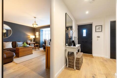 22HazelWay-8.jpg