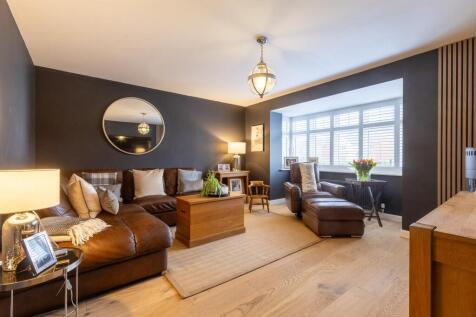 22HazelWay-9.jpg