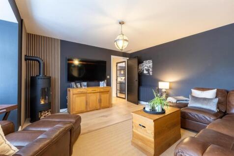 22HazelWay-10.jpg