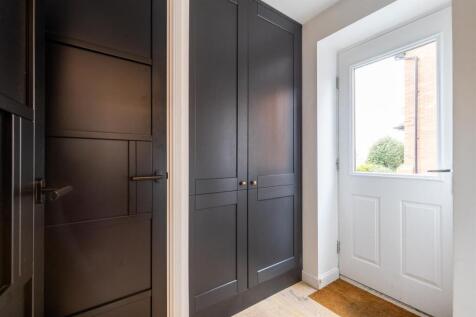 22HazelWay-7.jpg