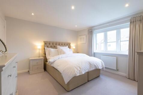 22HazelWay-18.jpg