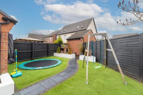 22HazelWay-27.jpg