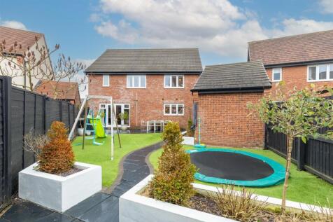 22HazelWay-28.jpg