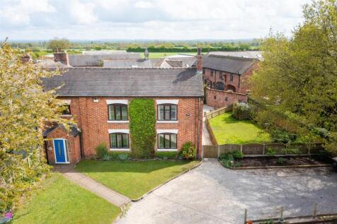 AcornCottage-1.jpg