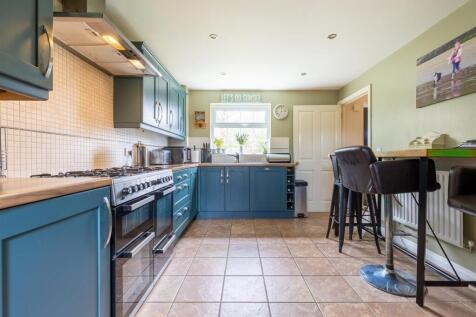 8ChestertonWay-6.jpg