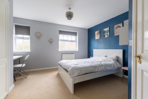 8ChestertonWay-11.jpg