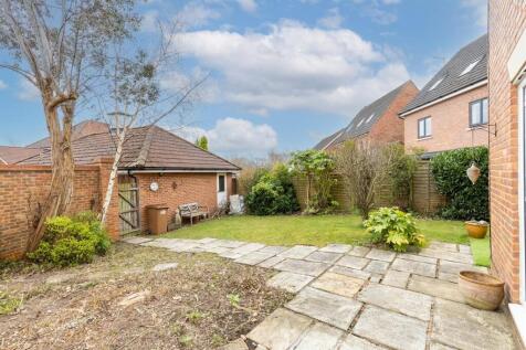 8ChestertonWay-25.jpg