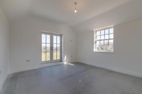 8639739-interior02.jpg
