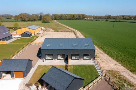 StokeHallBarnsPlot8-9.jpg