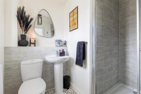 18BrydsonCrescent-18.jpg