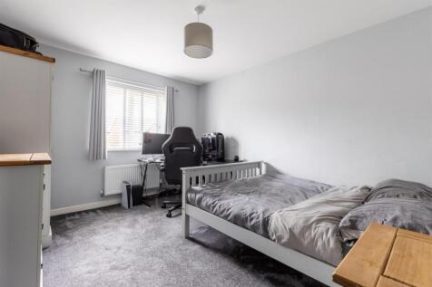 18BrydsonCrescent-20.jpg