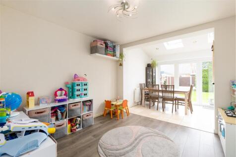 104BirchinLane-12.jpg