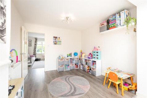 104BirchinLane-13.jpg