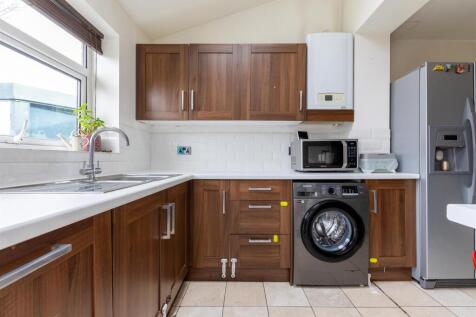 104BirchinLane-7.jpg
