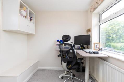 104BirchinLane-8.jpg