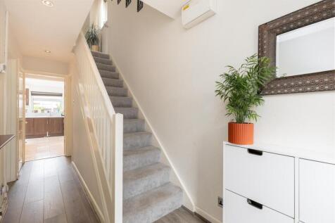104BirchinLane-16.jpg