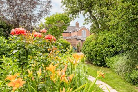 3WaterlooCottages-1.jpg