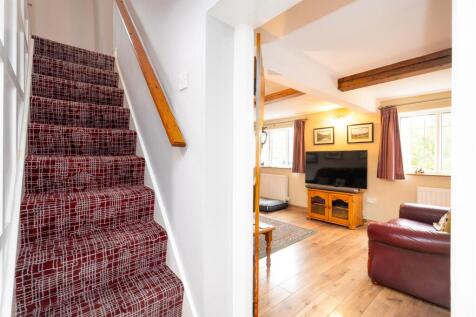HollyCottage-18.jpg