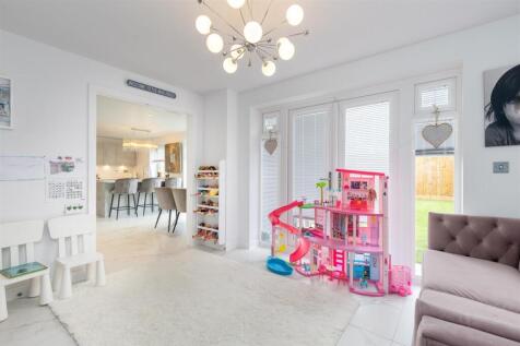 8GainsboroughDrive-16.jpg