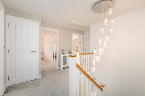 8GainsboroughDrive-23.jpg