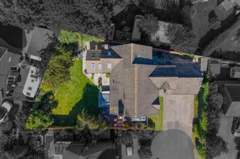 7GlebeCloseDrone-2.jpg