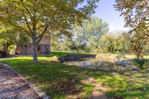 WoodsorrelBarn-3.jpg