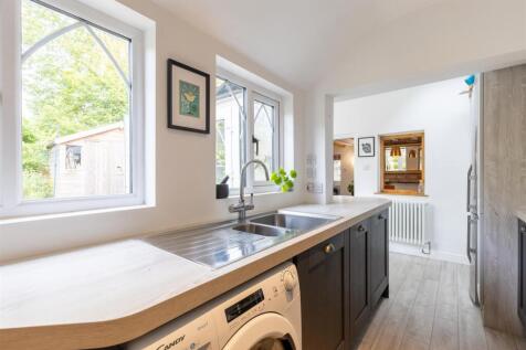 HenCottage-11.jpg