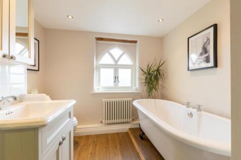 HenCottage-25.jpg