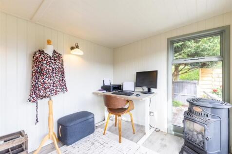 HenCottage-33.jpg