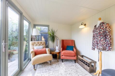 HenCottage-34.jpg