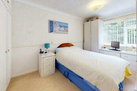 431-Spen-Lane-Bedroom