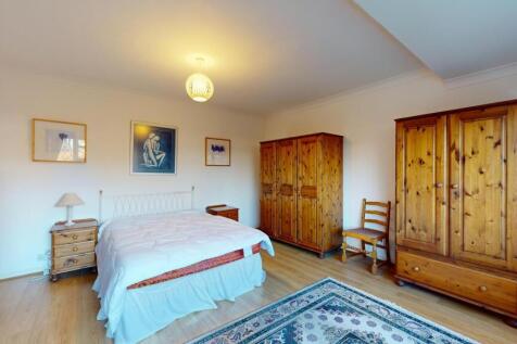 5-Harrowby-Crescent-01192025_162059