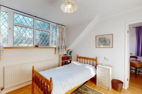 5-Harrowby-Crescent-01192025_163112
