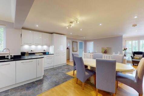 The-Beeches-55a-Curly-Hill-08272024_165855