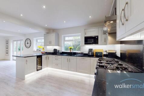 31-Breary-Lane-East-02212025_173804